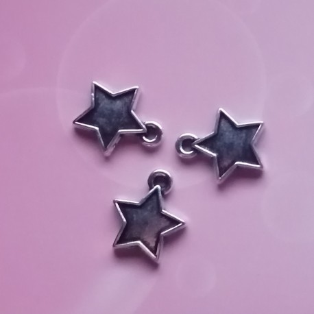 BRELOQUE ETOILES PLEINES - PAR 3 - 2 COULEURS DISPONIBLES 